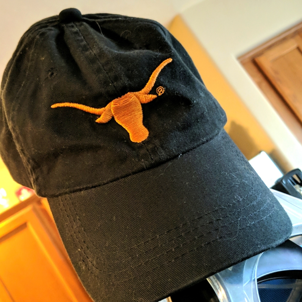 NWT U of Texas 'Horns Unisex Cap